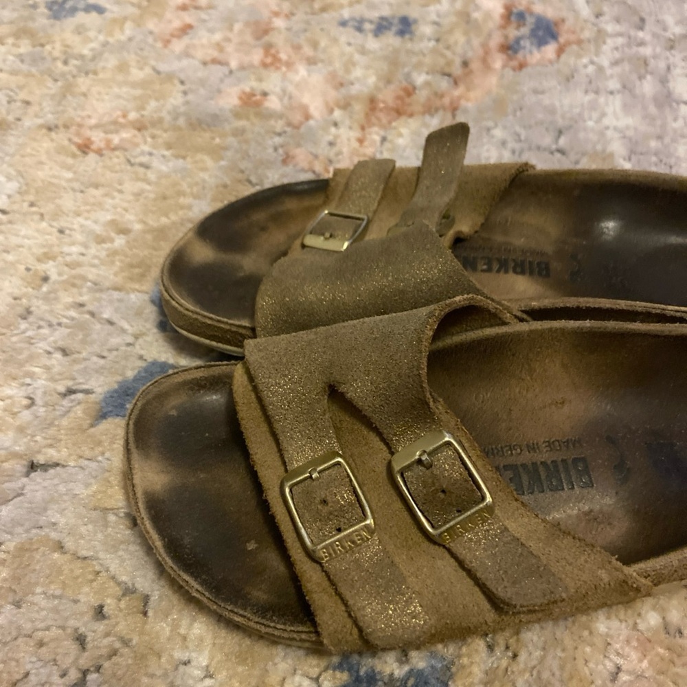 Women's 4 EU 35 Birkenstock Vaduz Metallic Gold Sandals Birko-flor Buckles Flat - Picture 3 of 16
